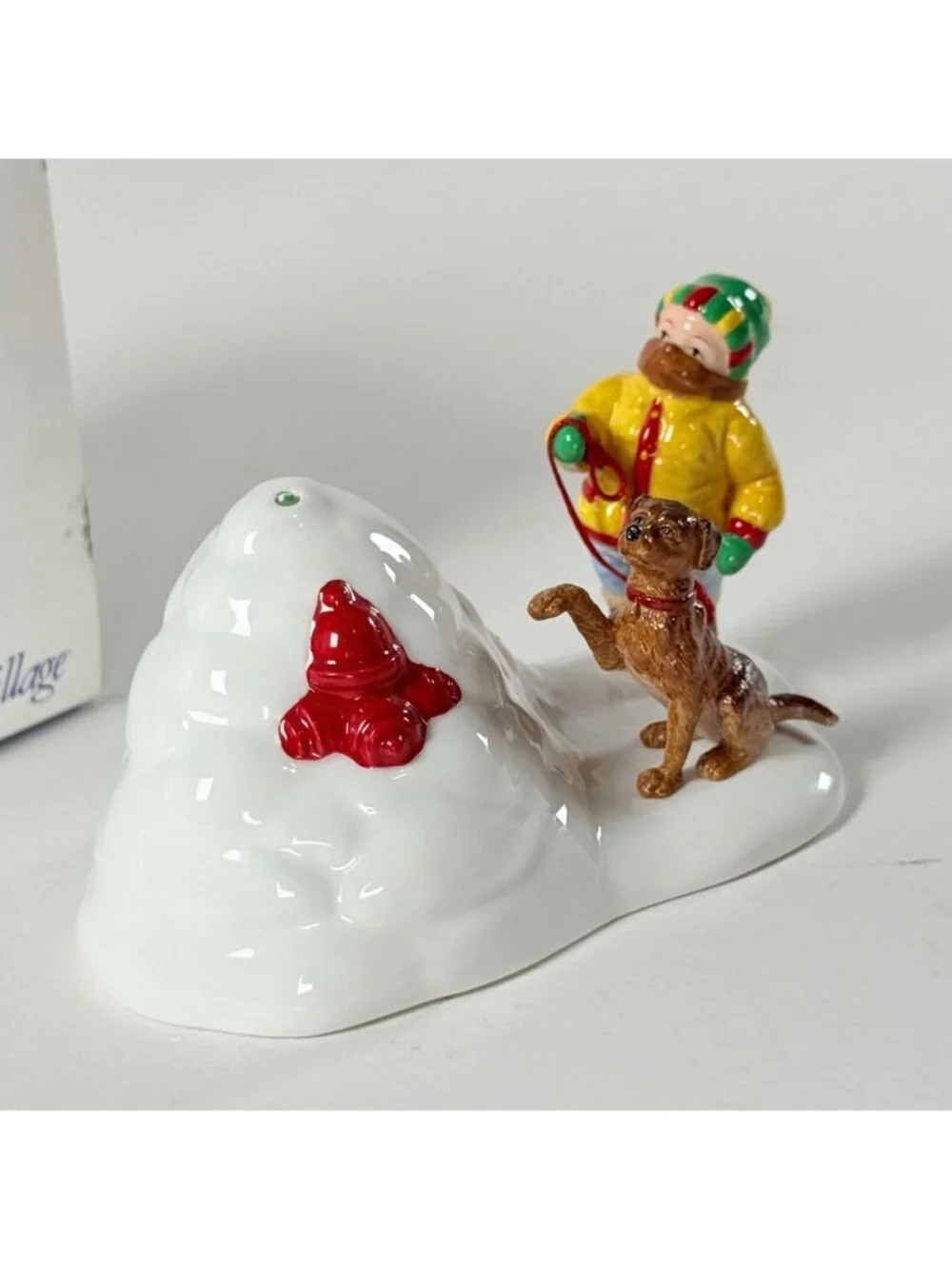 Dept 56 Rest Stop Snow Village Accessory Figurine Christmas Scene 55142